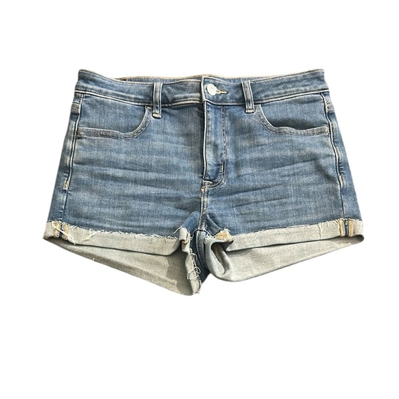 American Eagle Outfitters Pants - American Eagle Hi Rise Shortie denim shorts size 6